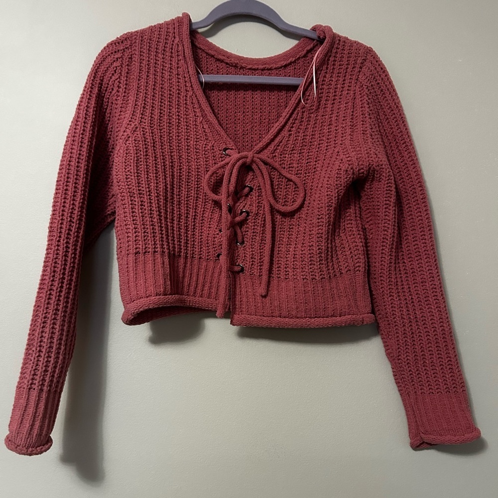 NWT New In Cozy Rose Knit Sweater, Size S - Picture 5 of 11